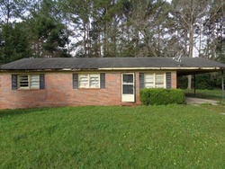 Pre-foreclosure in  S BERRIEN ST Nashville, GA 31639