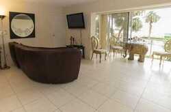 Pre-foreclosure in  BISCAYNE BLVD # 2F Miami, FL 33181