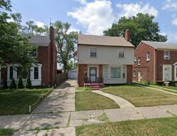 Pre-foreclosure in  PREST ST Detroit, MI 48235