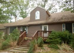 Pre-foreclosure in  HOLLY PARK DR Vincentown, NJ 08088