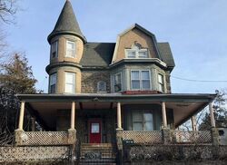 Pre-foreclosure in  N 8TH ST Philadelphia, PA 19126