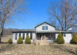  Riverview Dr, Plainwell MI