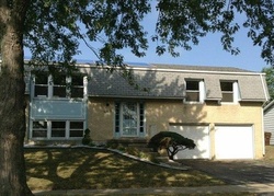 Pre-foreclosure in  SPRINGFIELD AVE Country Club Hills, IL 60478