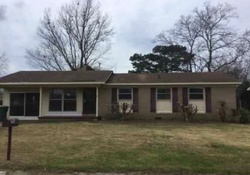 Pre-foreclosure in  BISCAYNE ST SW Huntsville, AL 35805