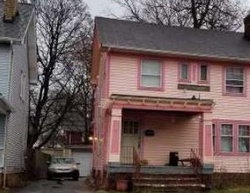 Pre-foreclosure in  CEDARBROOK RD Cleveland, OH 44118