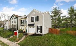 Pre-foreclosure in  GRANADA WAY Woodbridge, VA 22192