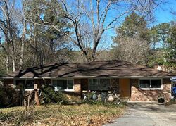 Pre-foreclosure in  BELAIRE CIR Atlanta, GA 30340