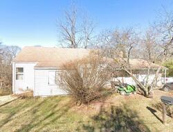 Pre-foreclosure in  Hilgert Dr High Ridge, MO 63049