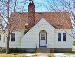 Pre-foreclosure in  17th Ave S Saint Cloud, MN 56301