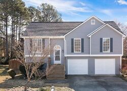 Pre-foreclosure in  Southview Dr Cartersville, GA 30121
