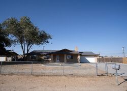  Lone Eagle Rd, Apple Valley CA