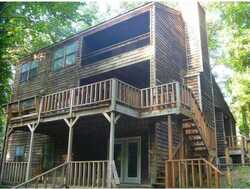 Pre-foreclosure in  RUE DE CHATEAU Stone Mountain, GA 30083