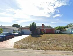 Pre-foreclosure in  58th Ave S Saint Petersburg, FL 33712