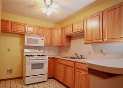 Mayapple Dr, Painesville OH