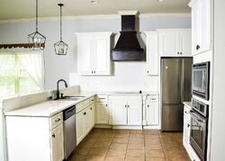 Pre-foreclosure in  Sherwood Trl Wetumpka, AL 36093