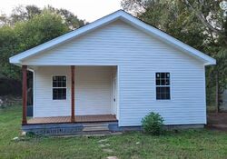 Pre-foreclosure in  Ames St Seneca, SC 29678