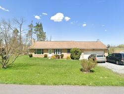  Country Club Rd, Boswell PA