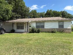 Pre-foreclosure in  Stanley Keller Rd Haltom City, TX 76117