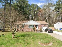 Pre-foreclosure in  Tabbs Ln Newport News, VA 23602