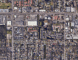 Pre-foreclosure in  Deberry Dr Sarasota, FL 34233