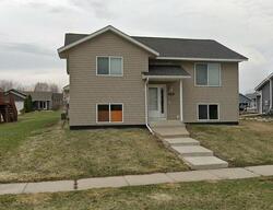  Minnesota St Nw, Hutchinson MN