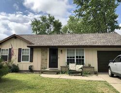 Pre-foreclosure in  Tara Ct Lafayette, IN 47909