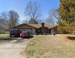 Pre-foreclosure in  S Linden Ave Springfield, MO 65804
