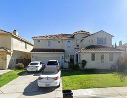 Pre-foreclosure in  Iris Spring Way Elk Grove, CA 95757