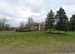 Pre-foreclosure in  Deer Creek Dr South Lyon, MI 48178