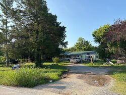  Holloway Rd, Lebanon TN