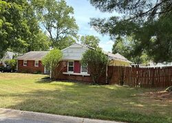 Pre-foreclosure in  Ivy Hill Ln Bowie, MD 20715