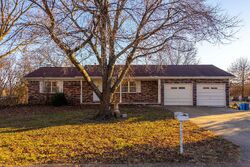  Oriole Dr, Harrison AR