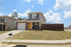 Pre-foreclosure in  Dahlquist Dr Crestview, FL 32539