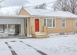 Pre-foreclosure in  Nw 56th St Johnston, IA 50131