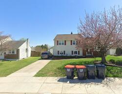 Pre-foreclosure in  Lauren Dr Wilmington, DE 19804