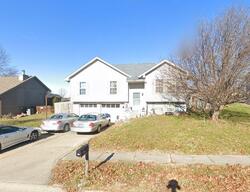 Pre-foreclosure in  Southbrook Pkwy Kearney, MO 64060