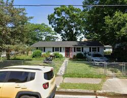 Pre-foreclosure in  Seward Dr Hampton, VA 23663