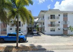 Pre-foreclosure in  Monroe St  Hollywood, FL 33020