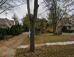 Pre-foreclosure in  N Garfield St Hinsdale, IL 60521