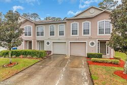 Pre-foreclosure in  Lake Bend Cir Jacksonville, FL 32218