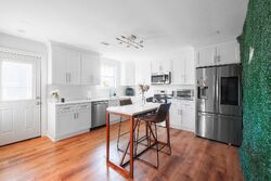 Pre-foreclosure in  Derbigny St Metairie, LA 70001