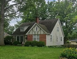 Pre-foreclosure in  S Woodale Ave Decatur, IL 62522