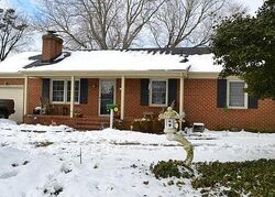Pre-foreclosure in  Colony Rd Newport News, VA 23602