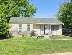Pre-foreclosure in  N 71st St East Saint Louis, IL 62203