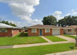 Pre-foreclosure in  Bay Adams Dr Marrero, LA 70072