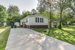 Pre-foreclosure in  Shorewood Dr Salem, WI 53168