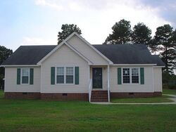 Pre-foreclosure in  Fairfield Rd Nashville, NC 27856