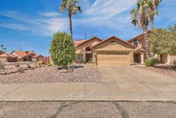 Pre-foreclosure in  S 41st Pl Phoenix, AZ 85044