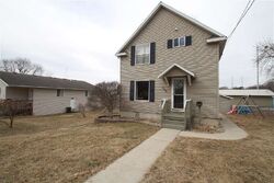  Dundee Ave, Waterloo IA