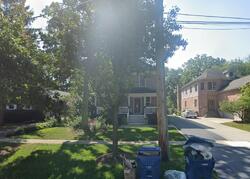 Pre-foreclosure in  Forest Ave Deerfield, IL 60015